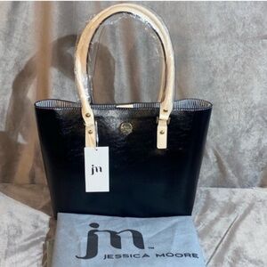 Jessica Moore black patent faux leather tote bag cream handles/striped lining 🆕